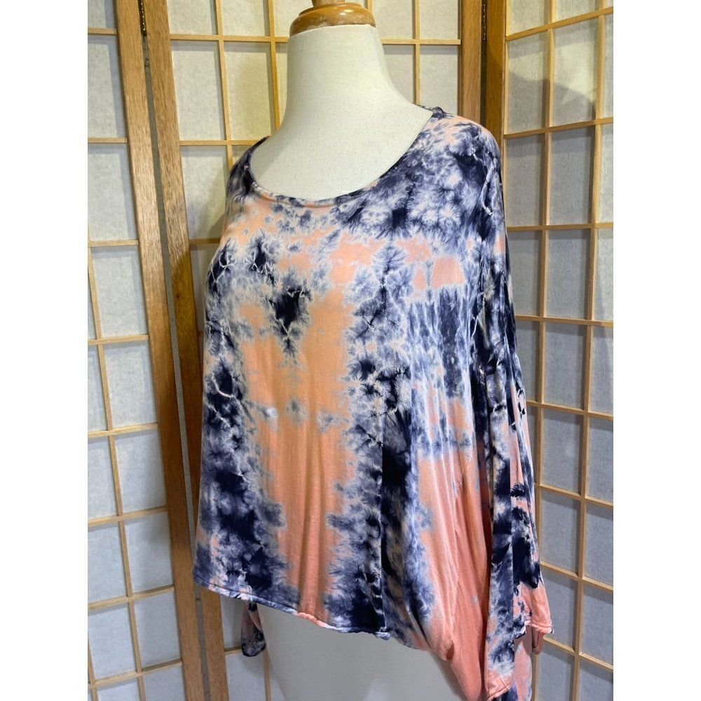 Young, Fabulous & Broke XS Tie-Dye Wide Sleeve Blouse